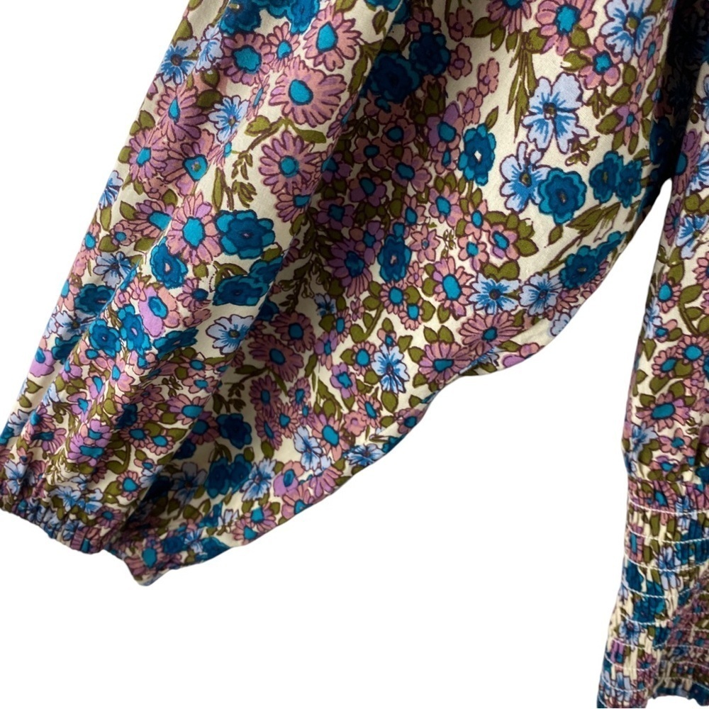 Anthropologie Maeve Odette Smocked
Floral Blouse S - Picture 4 of 10